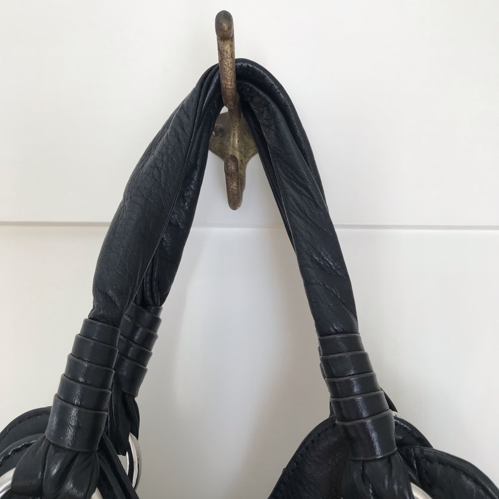 B MAKOWSKY Black Leather Handbag - Picture 12 of 16